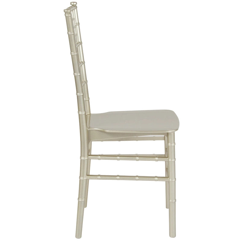 Chaise empilable en résine - 15L x 18,75P x 35H