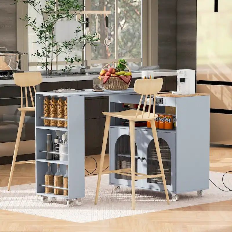 Îlot de cuisine avec table rallongée et lumières LED